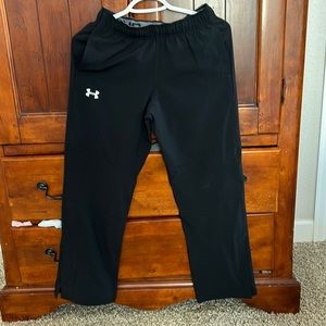 Boy’s Under Armour pants